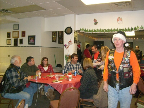 2007_-_Christmas_Party_004.jpg