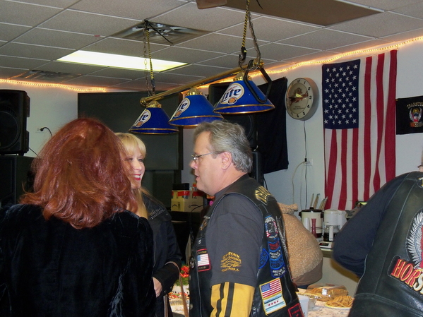 2009_Christmas_Party_006.JPG