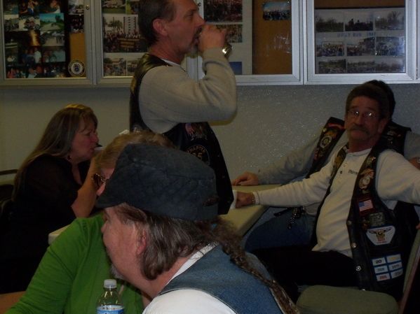 2009_Christmas_Party_067.JPG