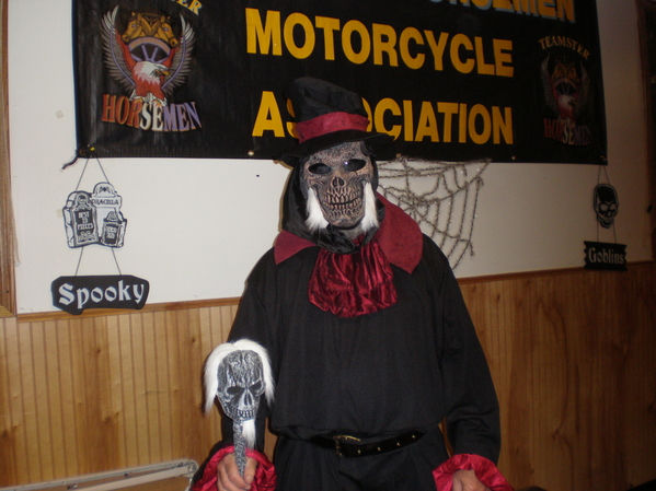 2009_Halloween_Party_007.JPG