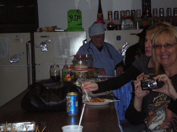 2009_Halloween_Party_009.JPG