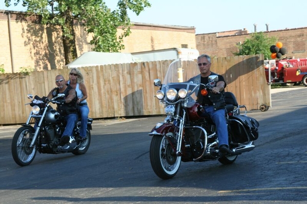 Harley_Charlies_40th_Birthday_Party_011.jpg